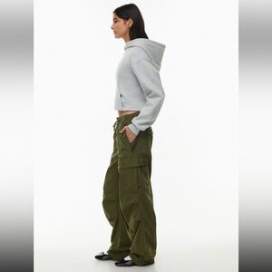 NWT Aritzia Tna Cargo Pants